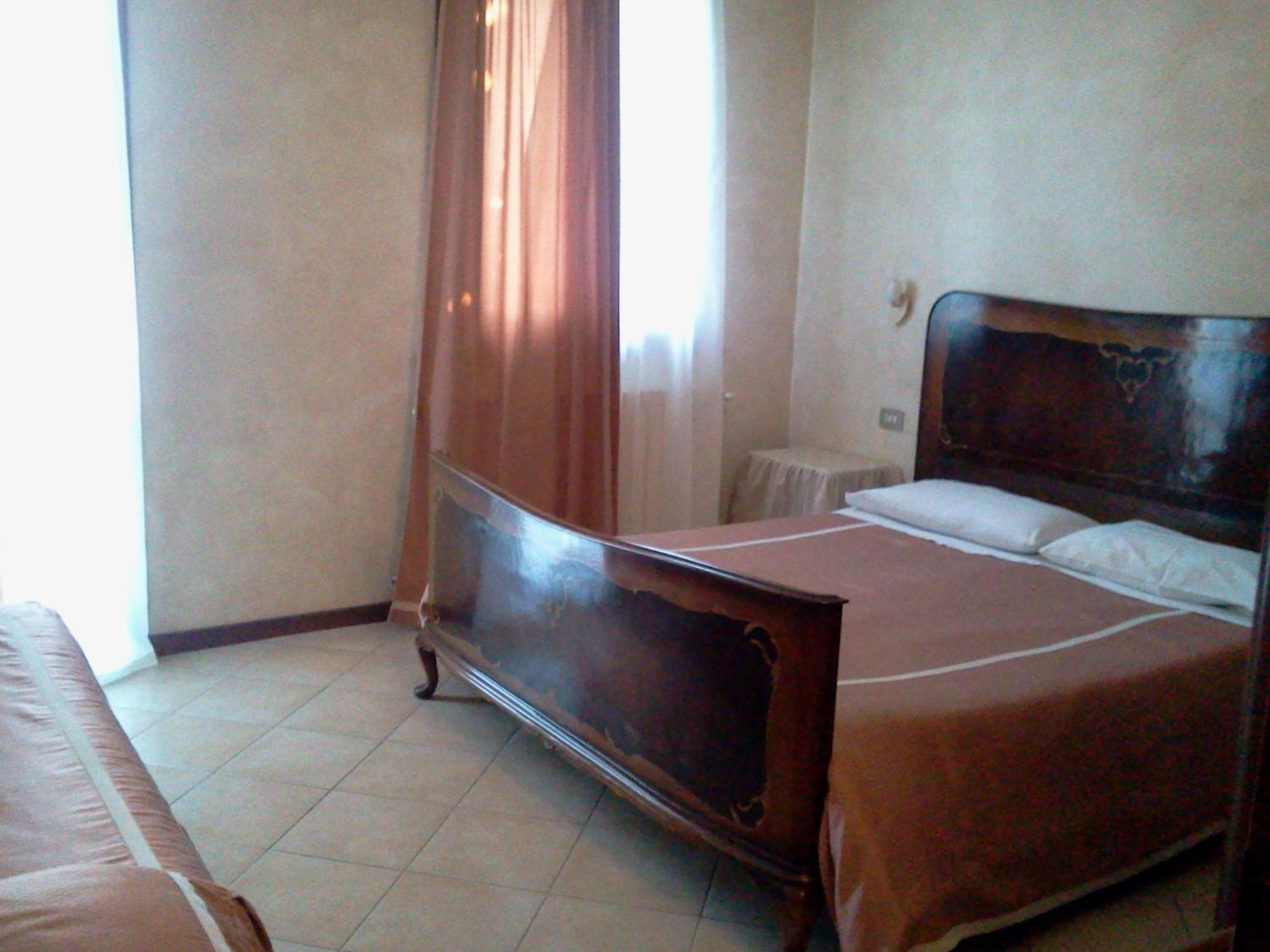 Agriturismo Cascina Gilli Spino d'Adda Bagian luar foto